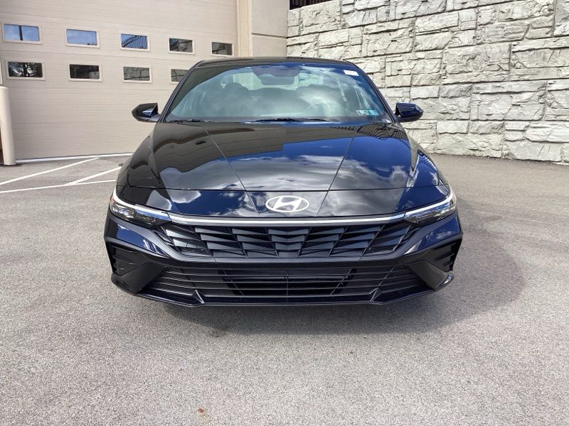 New 2026 Hyundai Elantra Sedan