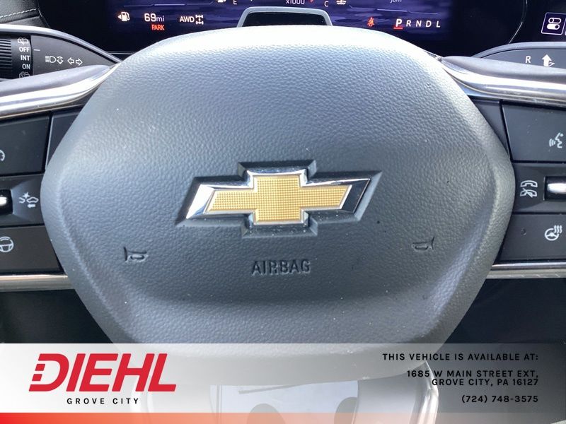 Used 2024 Chevrolet Traverse SUV