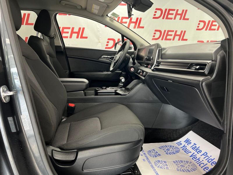 Used 2025 Kia Sportage SUV
