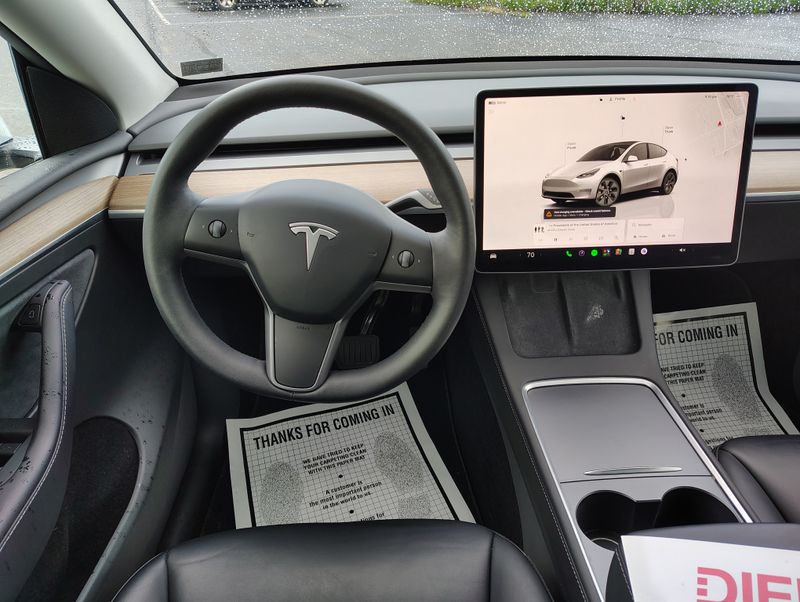 Used 2025 Tesla Model Y SUV