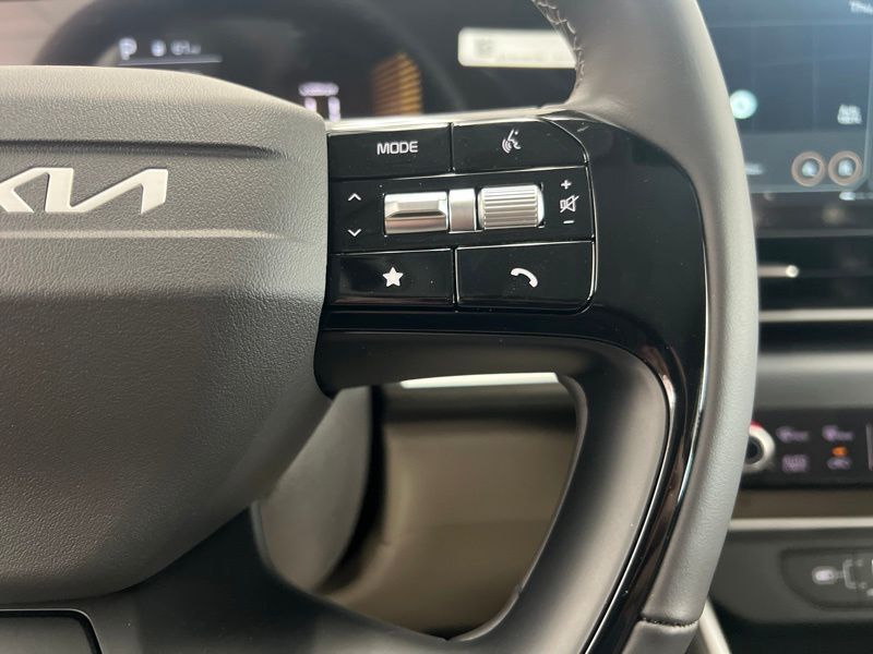 New 2027 Kia Carnival MPV Van