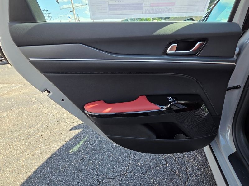 New 2026 Kia K5 Sedan