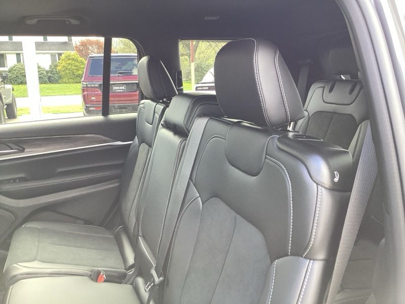 New 2026 Jeep Grand Cherokee L SUV
