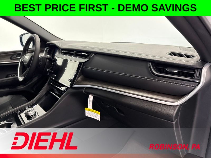 New 2026 Jeep Grand Cherokee SUV
