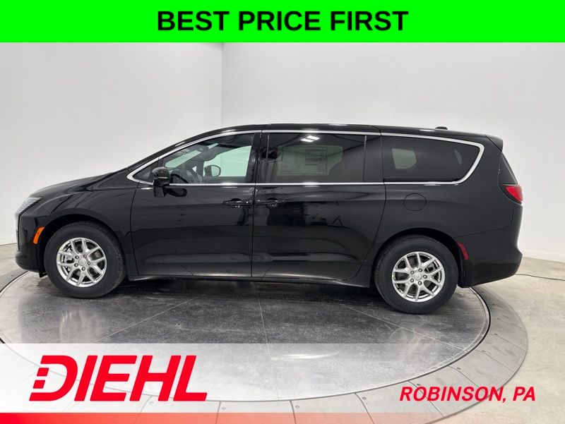 New 2027 Chrysler Pacifica Van