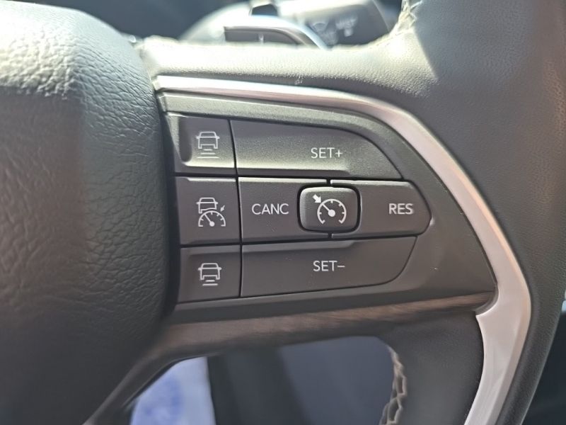 Used 2023 Jeep Grand Cherokee L SUV