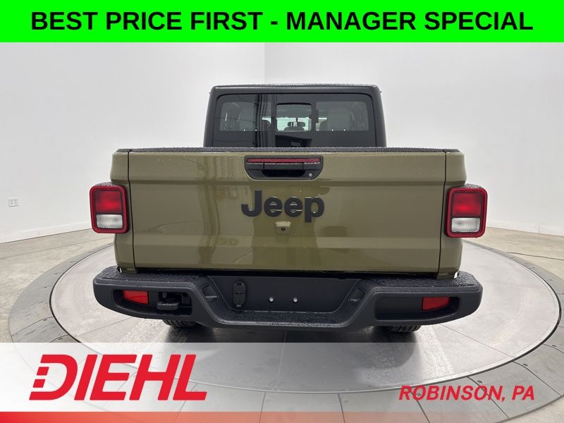 New 2026 Jeep Gladiator Truck