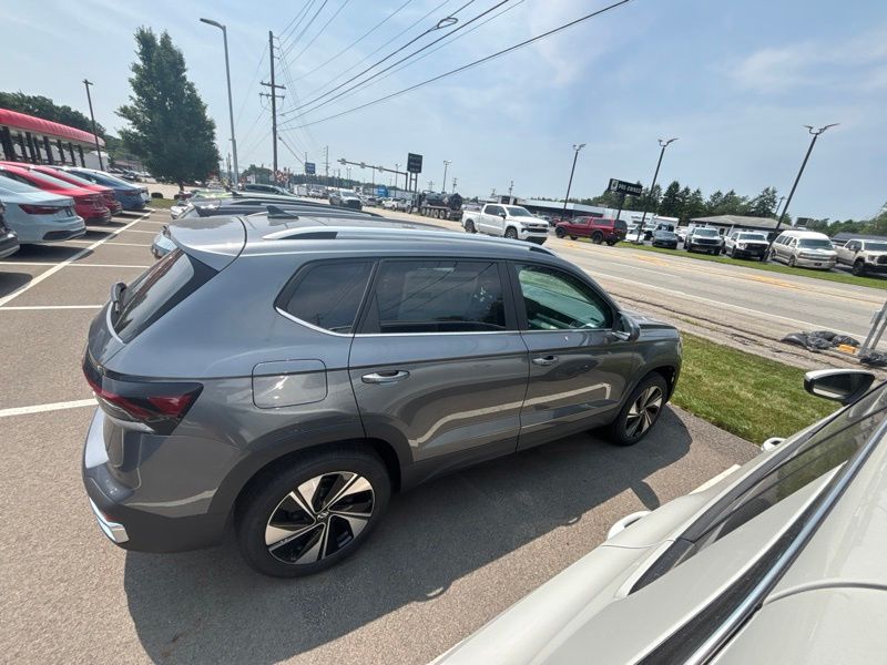 New 2026 Volkswagen Taos SUV