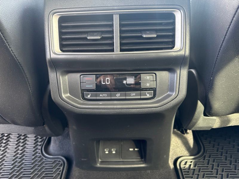 Used 2024 Volkswagen Atlas SUV