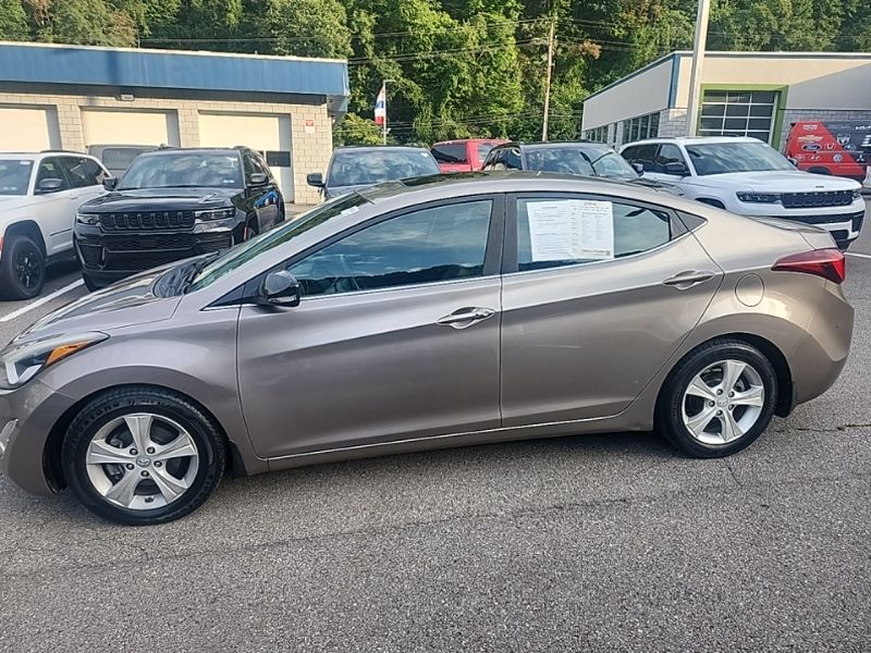 Used 2016 Hyundai Elantra Sedan
