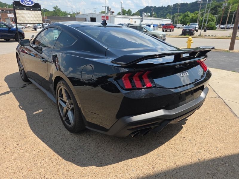 Used 2025 Ford Mustang Coupe