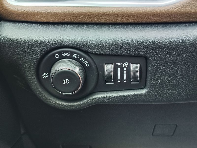 Used 2020 Chrysler Pacifica Van