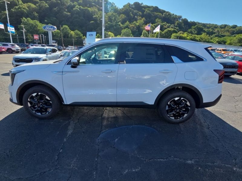 New 2026 Kia Sorento SUV