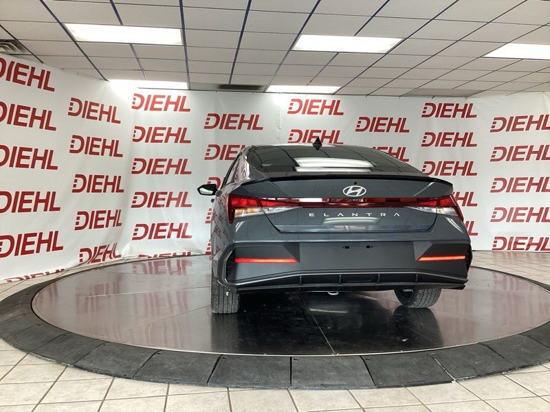 New 2026 Hyundai Elantra Sedan