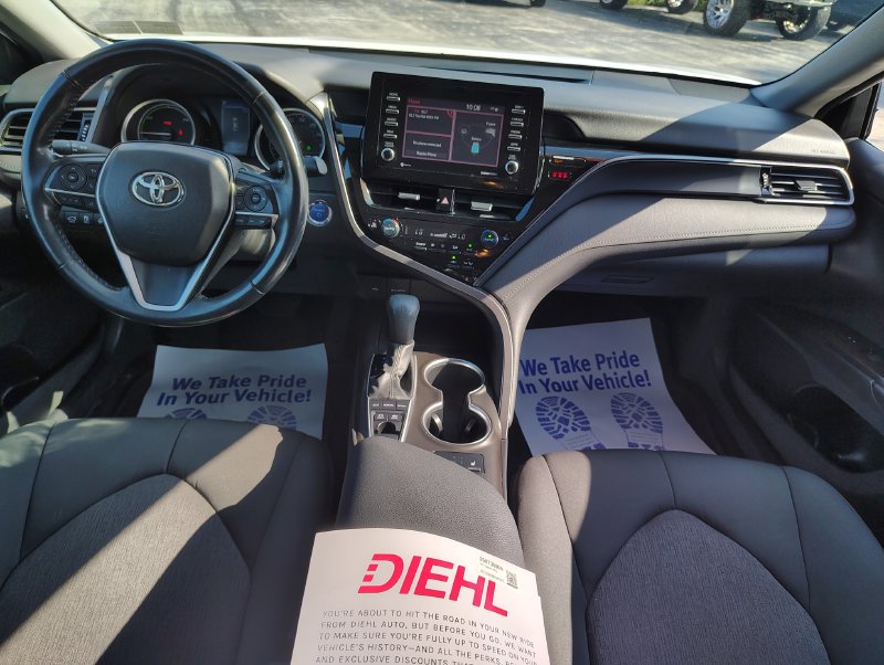 Used 2022 Toyota Camry Hybrid Sedan