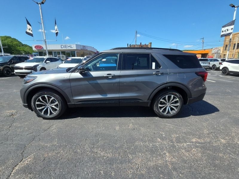 New 2026 Ford Explorer SUV