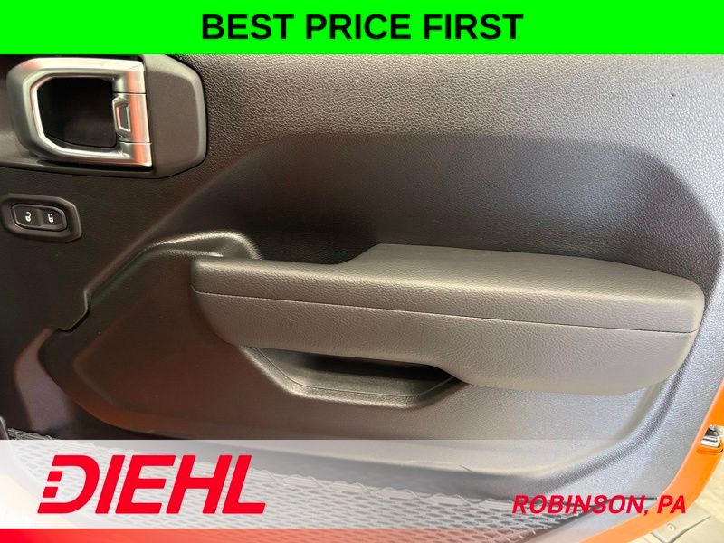 New 2026 Jeep Wrangler SUV