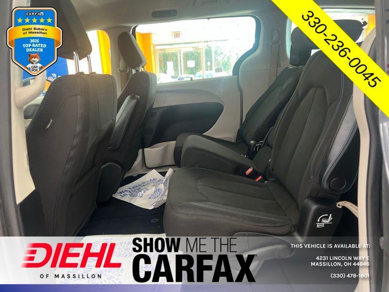 Used 2021 Chrysler Pacifica Van