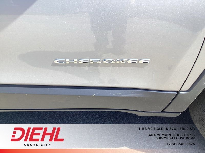 Used 2022 Jeep Cherokee SUV