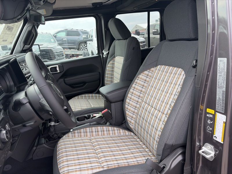 New 2026 Jeep Wrangler SUV