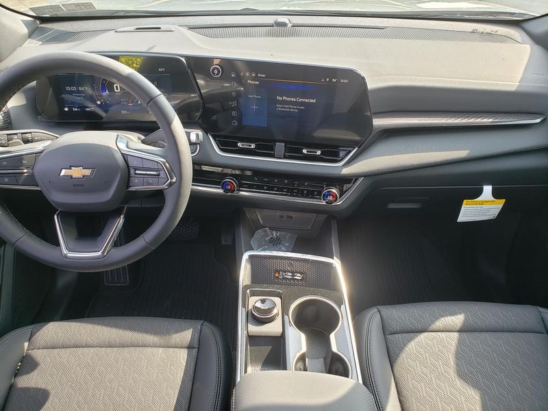 New 2026 Chevrolet Equinox SUV