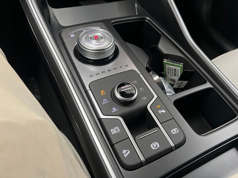 New 2026 Kia Sorento Hybrid SUV