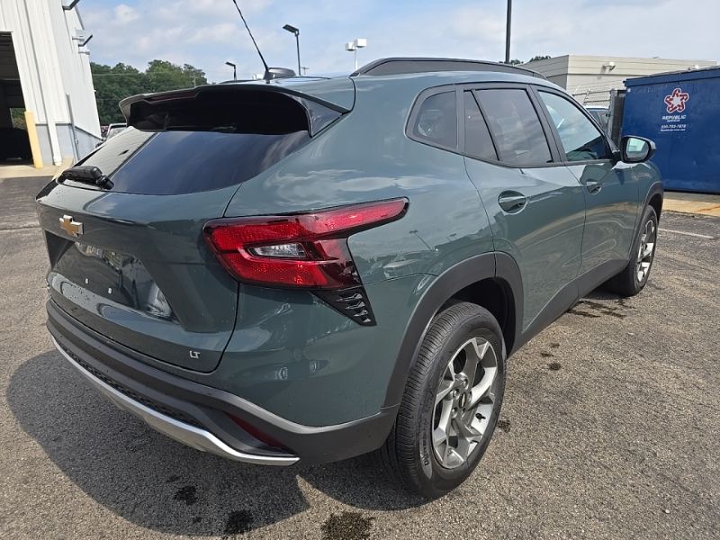 Used 2026 Chevrolet Trax SUV