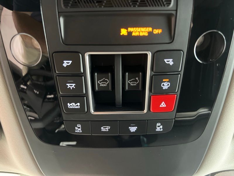 New 2027 Kia Carnival MPV Van