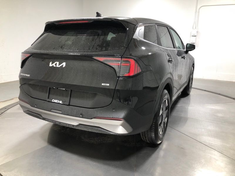 New 2026 Kia Sportage Hybrid SUV