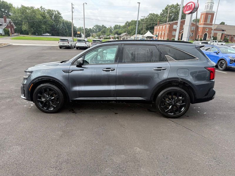 Used 2023 Kia Sorento SUV