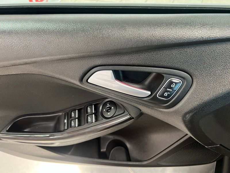 Used 2016 Ford Focus Hatchback