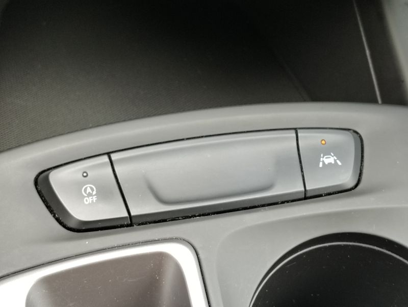 Used 2024 Chevrolet Trax SUV