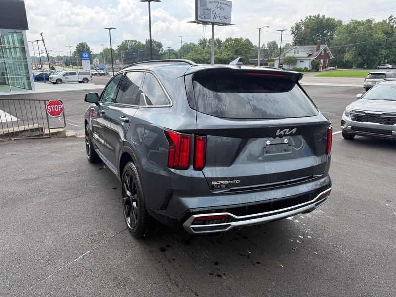 Used 2023 Kia Sorento SUV