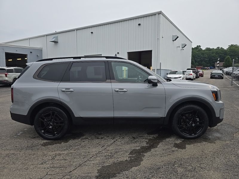 Used 2024 Kia Telluride SUV
