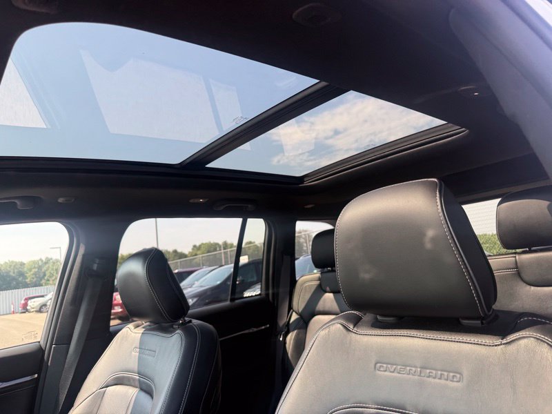 Used 2023 Jeep Grand Cherokee SUV