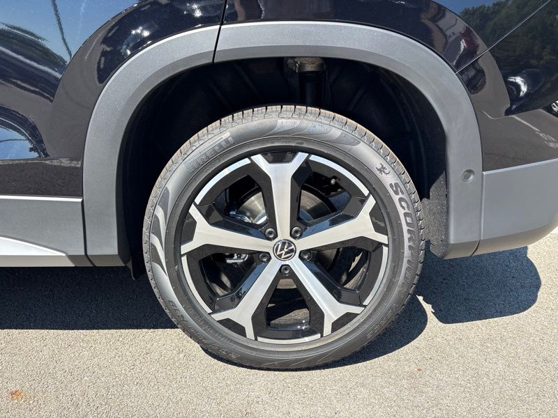 New 2026 Volkswagen Tiguan SUV