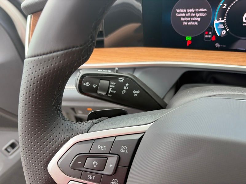 New 2026 Volkswagen Tiguan SUV