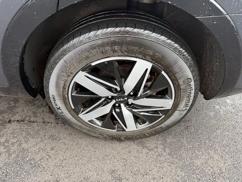 Used 2023 Kia Sorento SUV