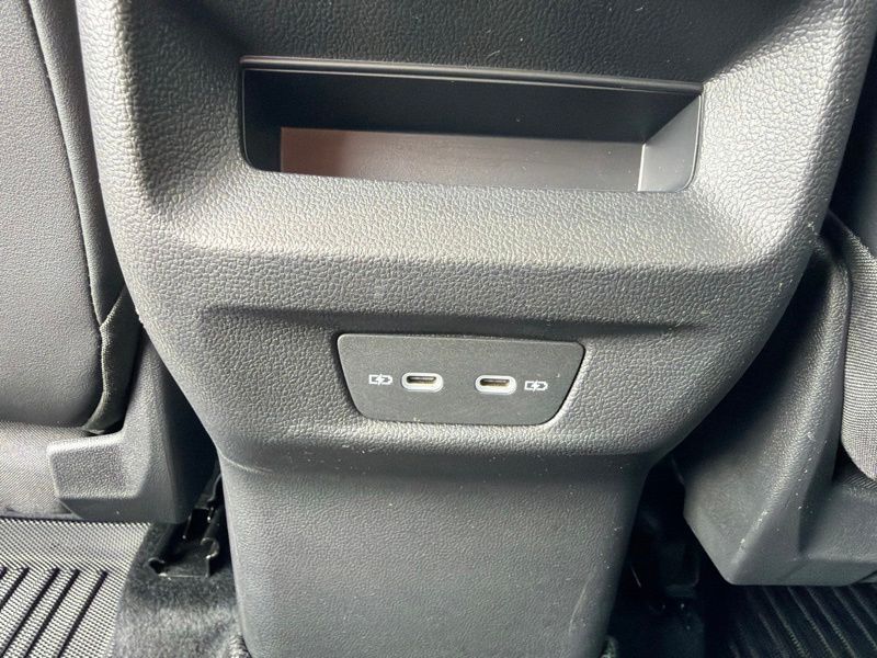 Used 2025 Volkswagen Tiguan SUV