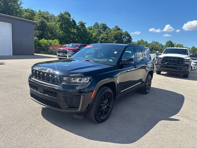 Used 2026 Jeep Grand Cherokee SUV