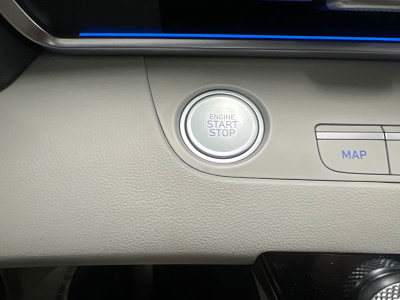Used 2023 Hyundai Elantra Sedan