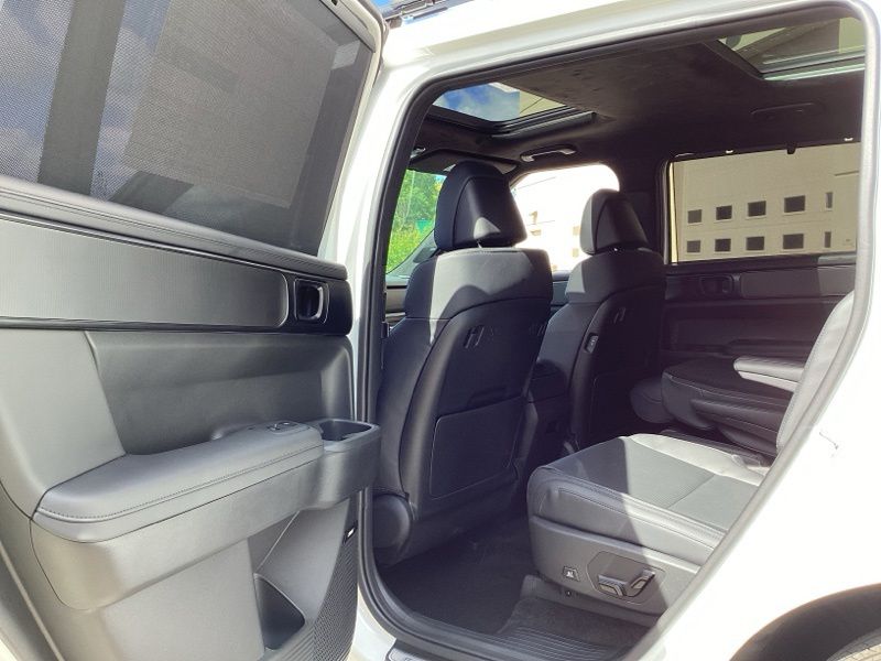 New 2027 Hyundai Santa Fe SUV