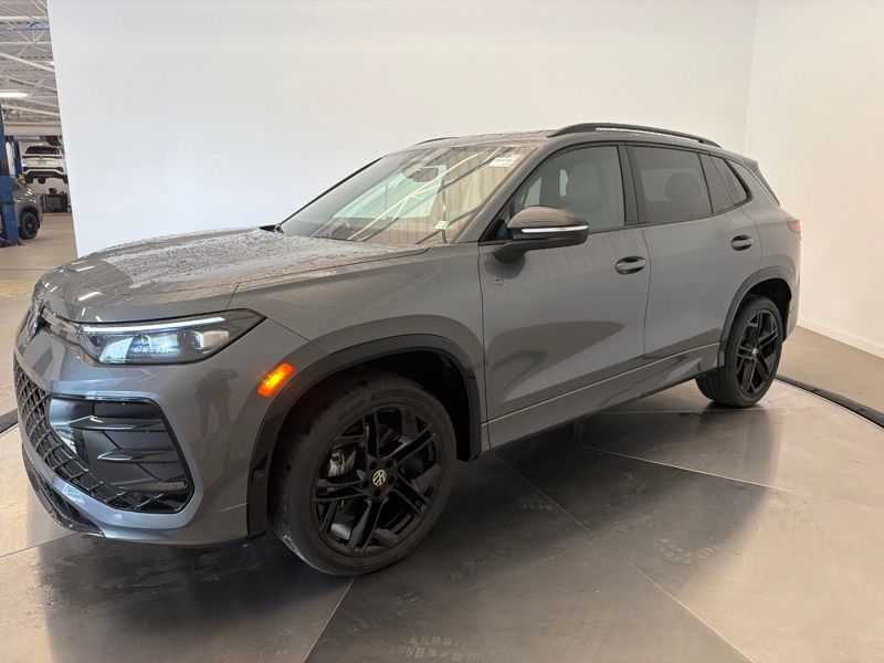 New 2026 Volkswagen Tiguan SUV