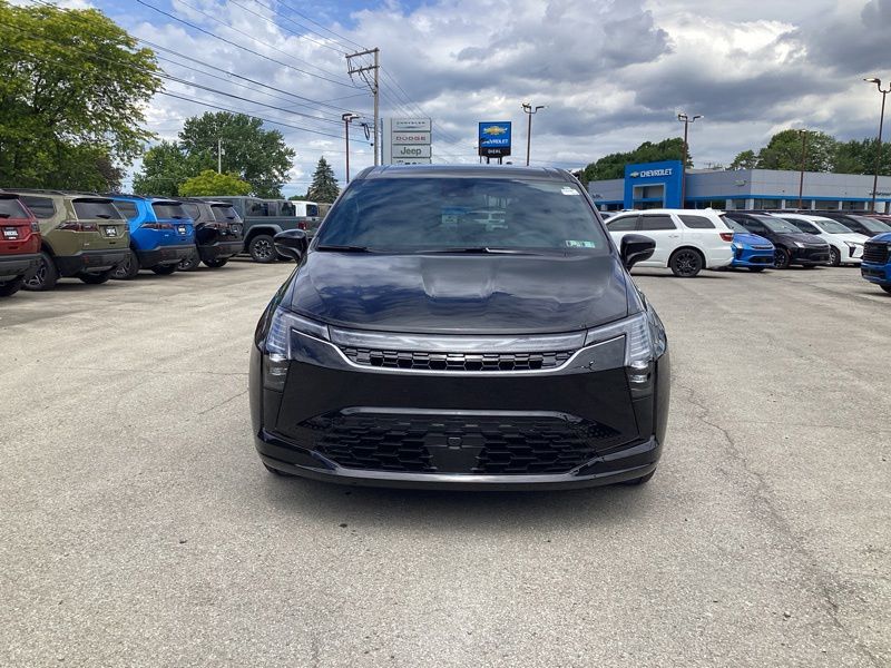 New 2027 Chrysler Pacifica Van