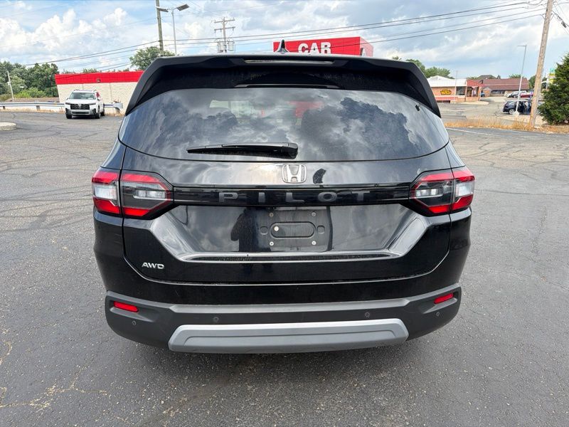 Used 2024 Honda Pilot SUV