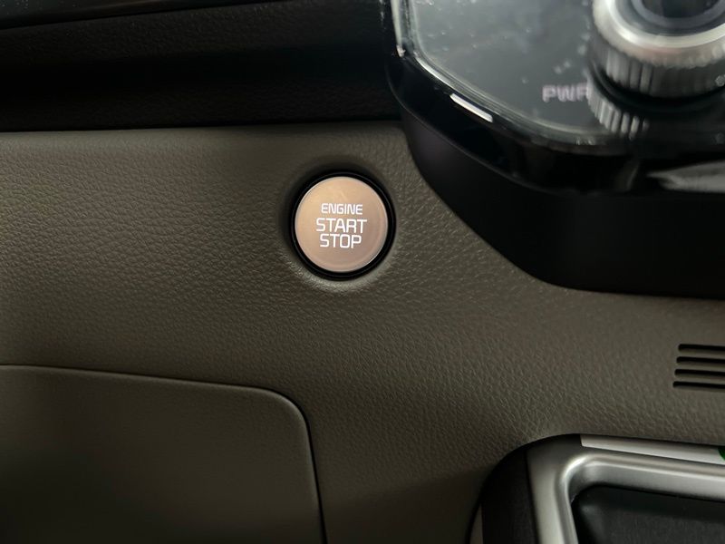 New 2027 Kia Carnival MPV Van