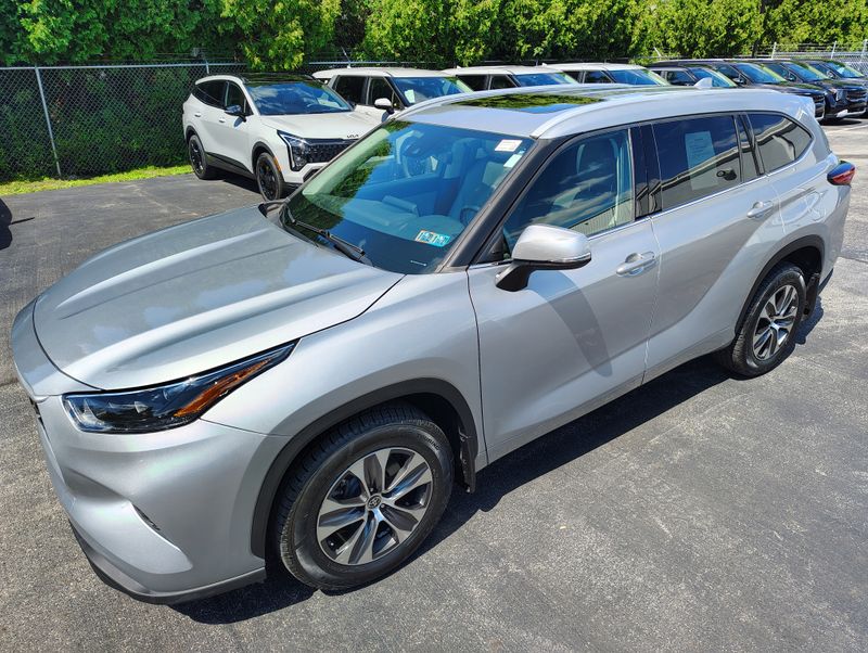 Used 2022 Toyota Highlander SUV