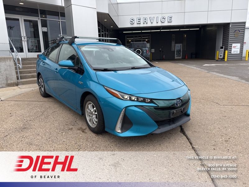 2019 Toyota Prius Prime Plus FWD