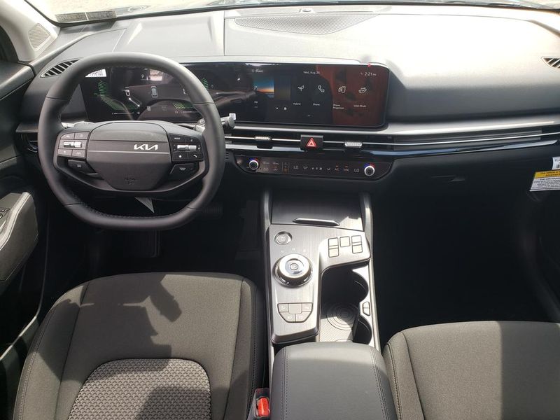 New 2027 Kia Sportage Hybrid SUV