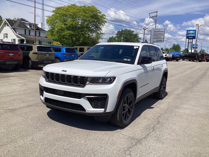 New 2026 Jeep Grand Cherokee SUV
